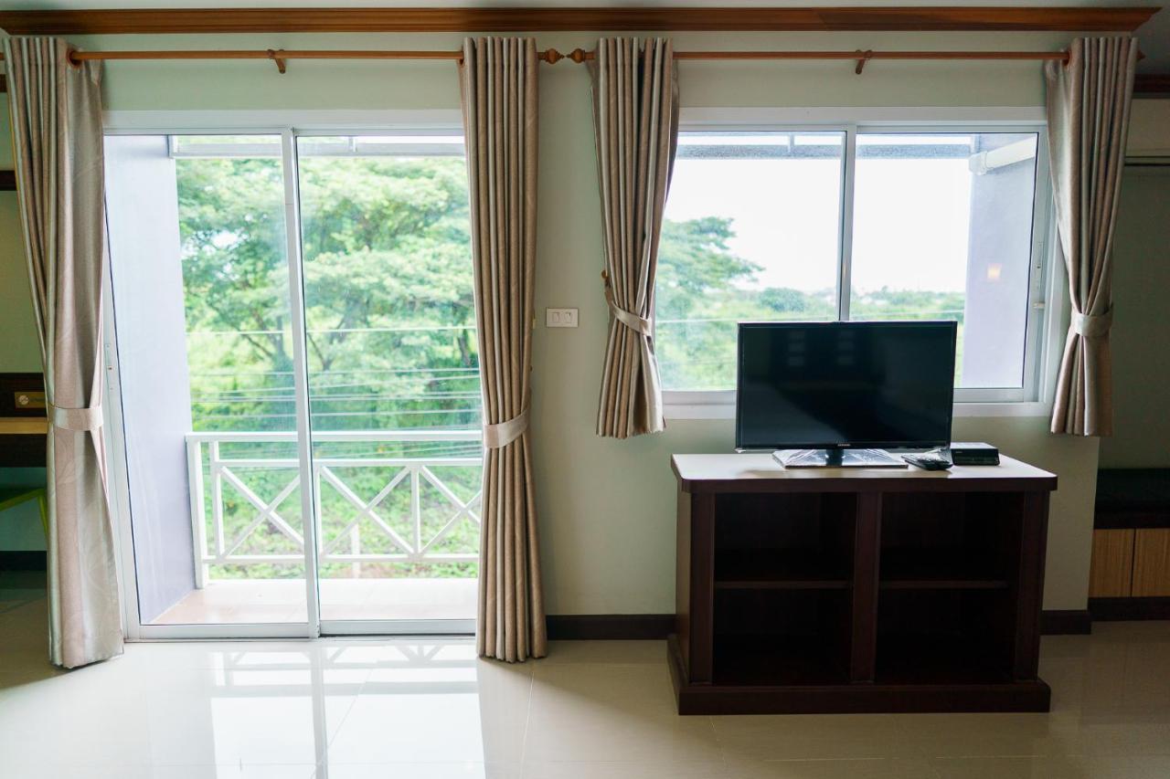 Thungtawan Hotel 나콘시탐마랏 외부 사진